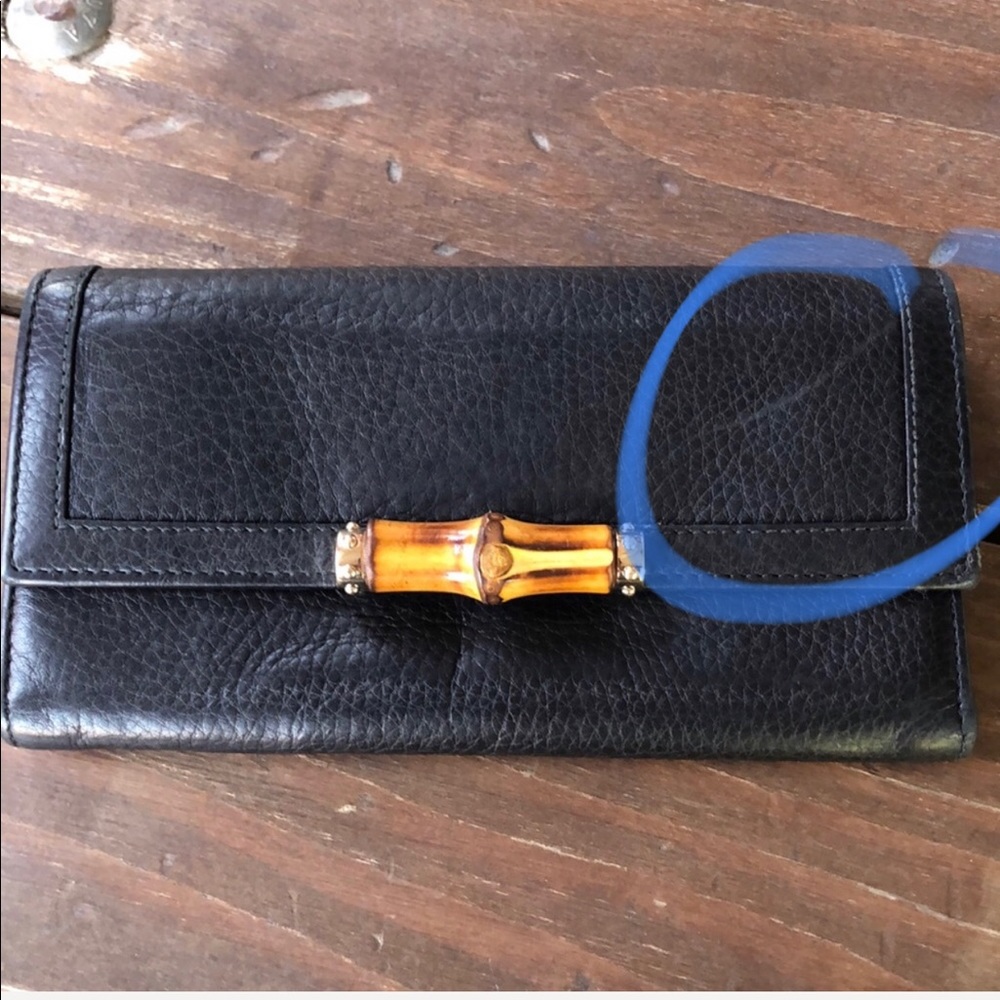 Authentic Vintage Gucci Bamboo Wallet - Picture 3 of 16